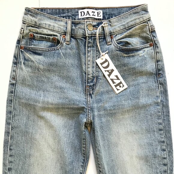 NWT Daze Denim Smarty Pants High Rise Jeans Womens 25 Blue Denim Straight NEW - Picture 5 of 12